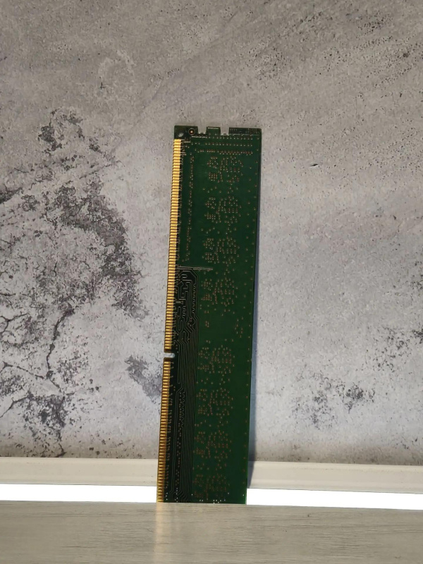 DDR3 2GB Samsung M378B5773CH0-CH9